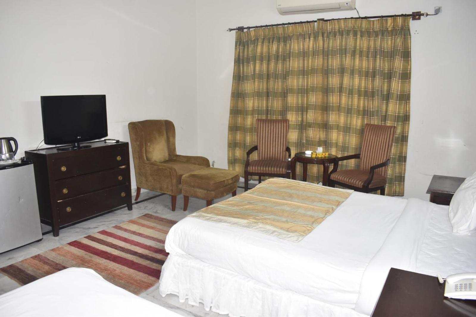 Pyramid International Guest House Islamabad Eksteriør bilde