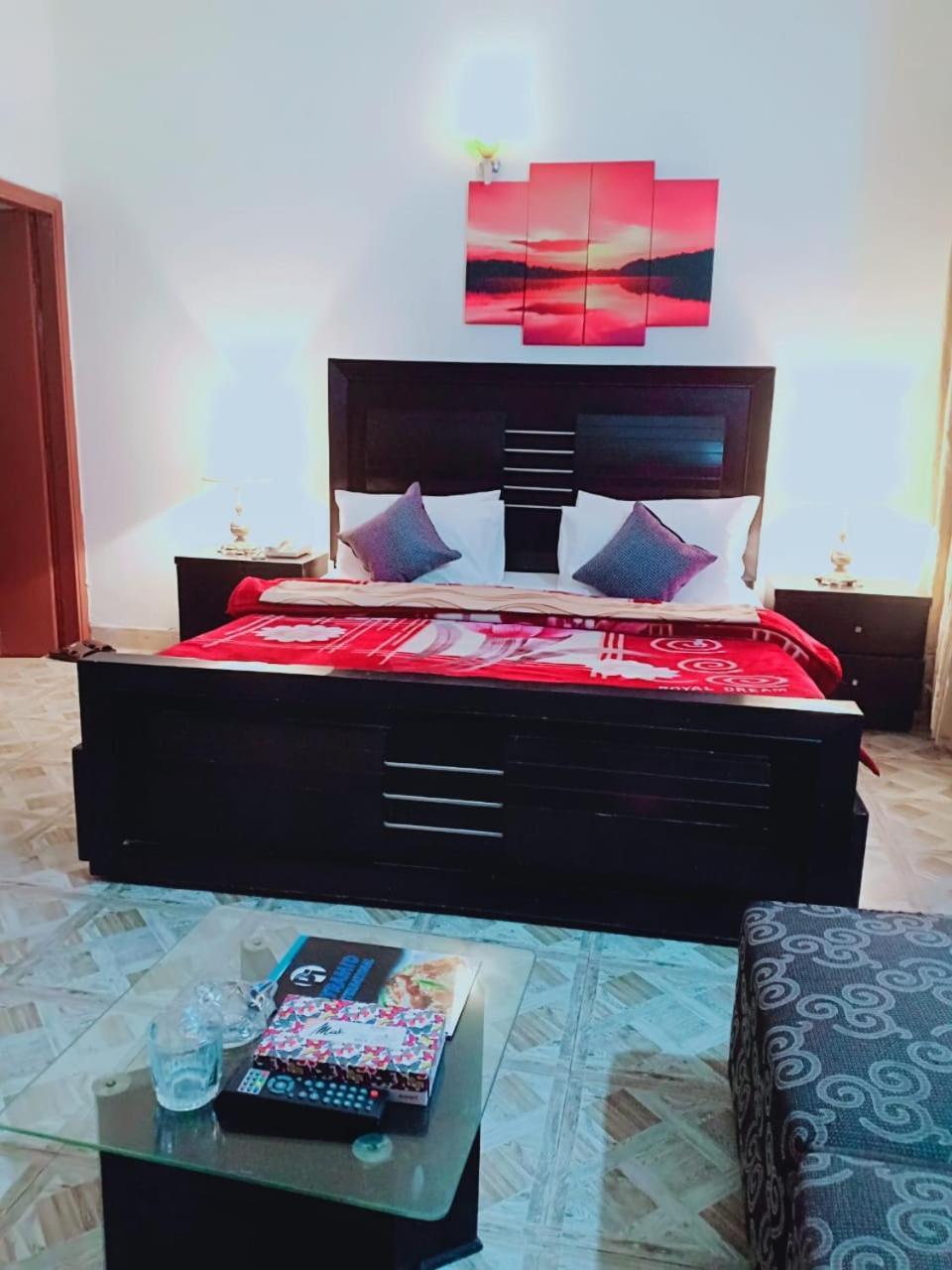Pyramid International Guest House Islamabad Eksteriør bilde