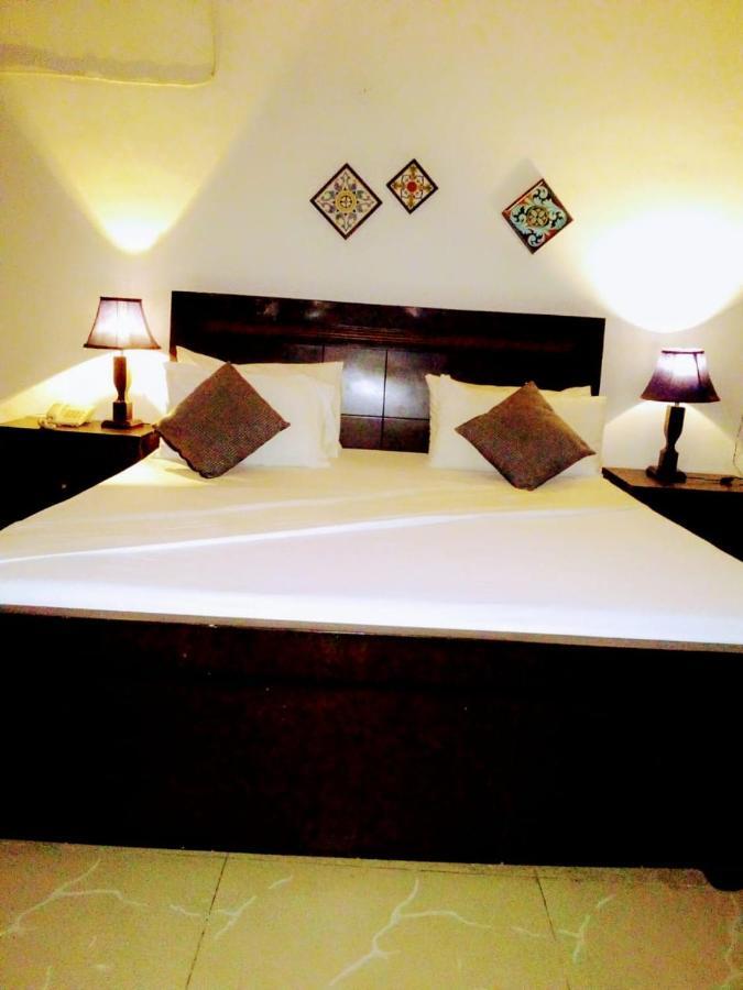 Pyramid International Guest House Islamabad Eksteriør bilde